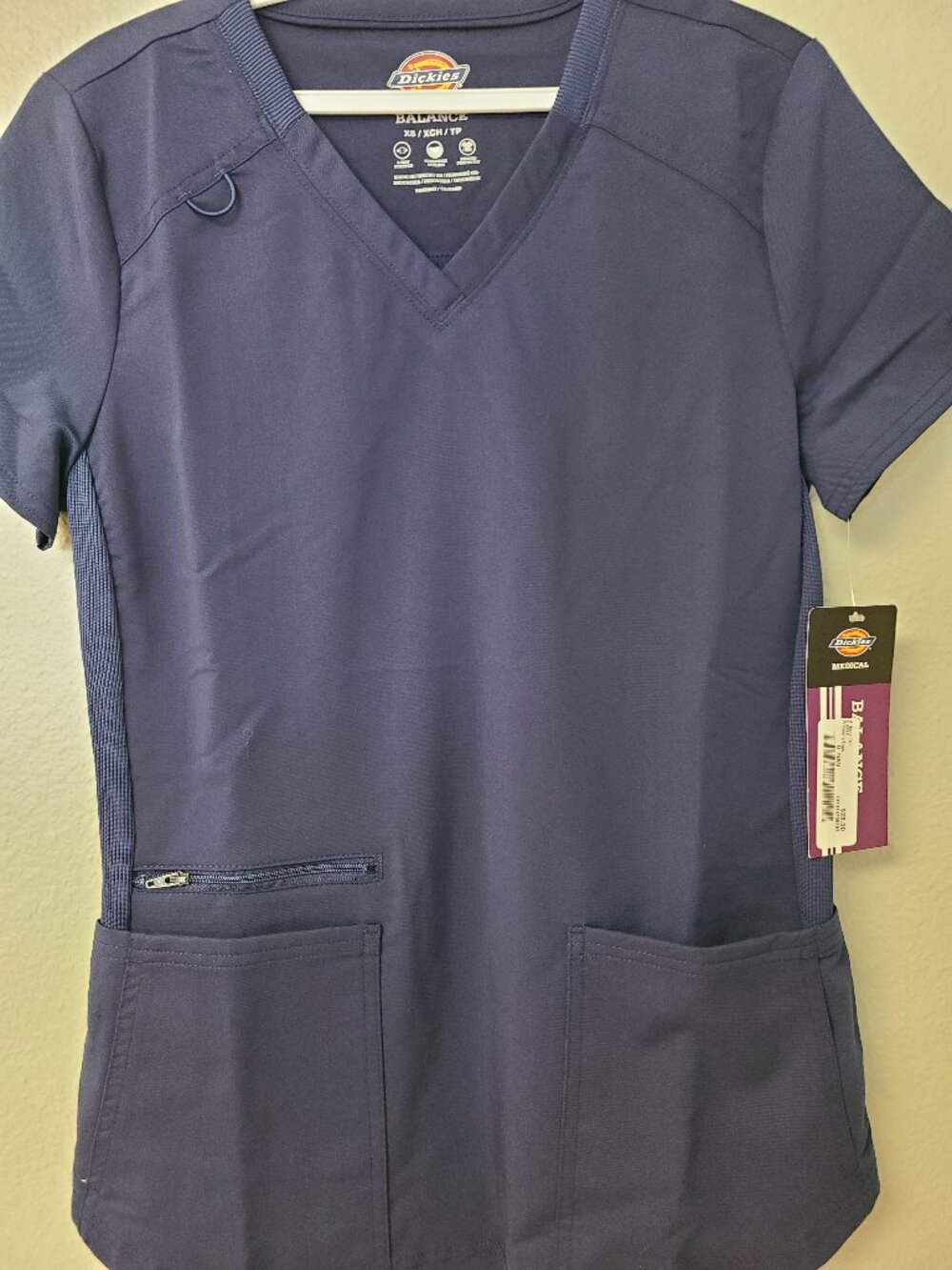 Dickies Balance V-Neck Top